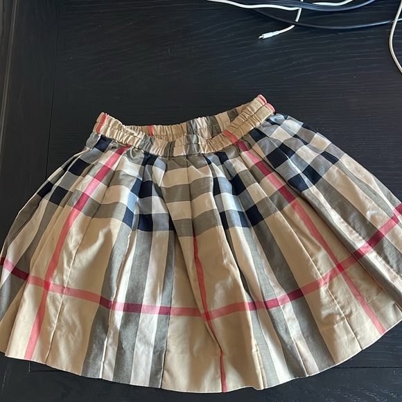 Burberry check plaid skirt for baby girl - Picture 3 of 3